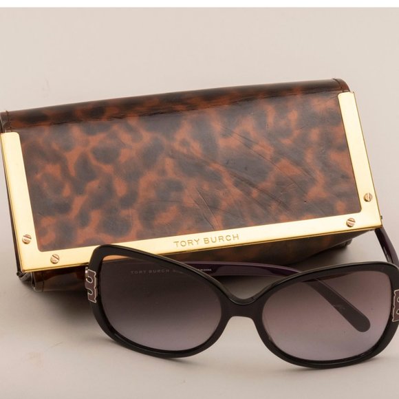 Tory Burch animal print patent glasses case - Picture 3 of 12